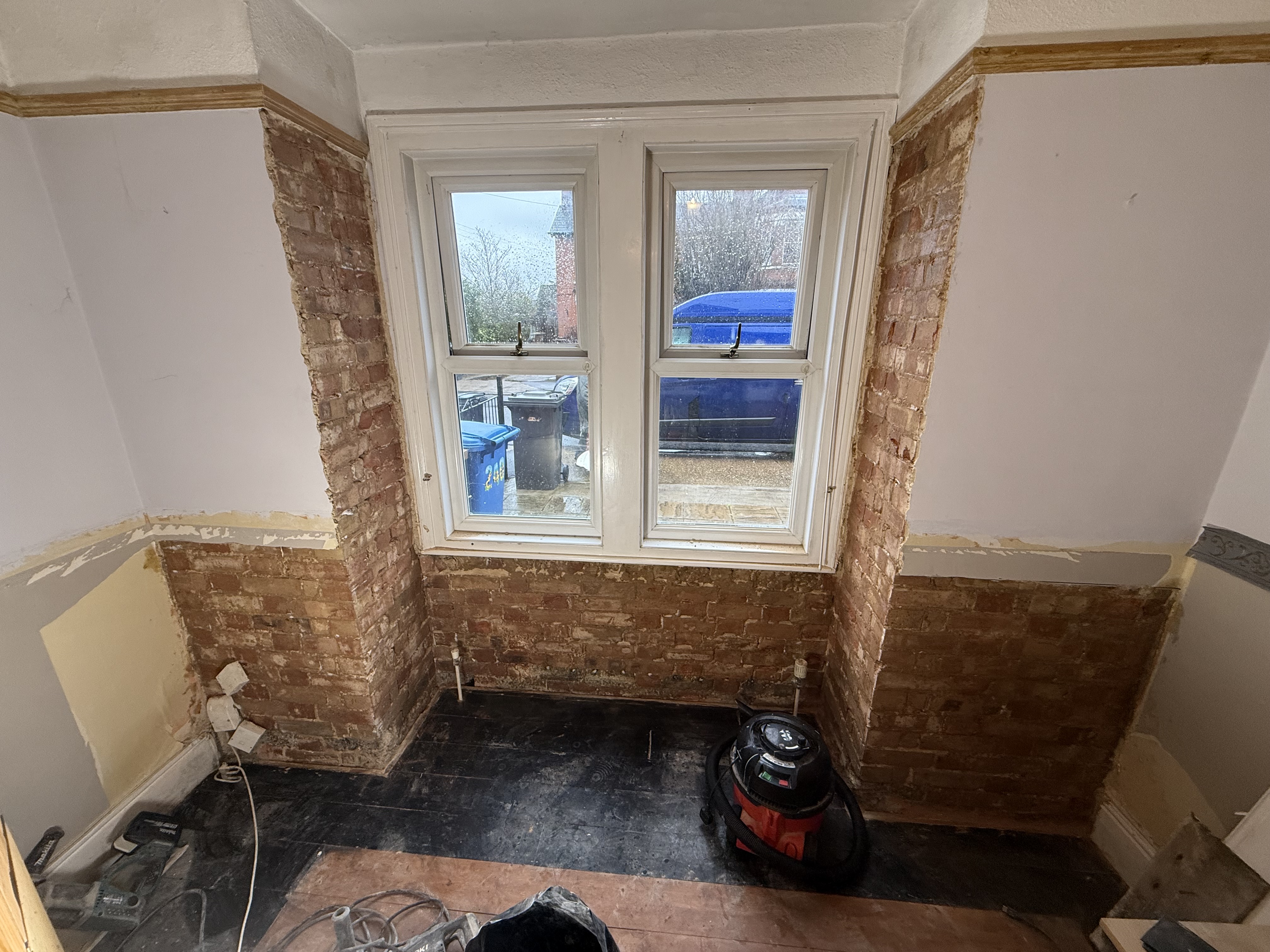 Damp damage to brickwork